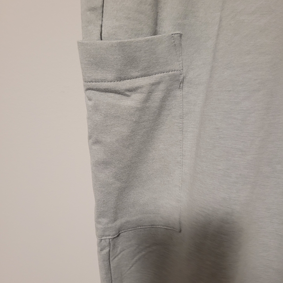 Frank & Oak Light Gray Cargo Lounge Pants New W/O Tags Small & Medium - Picture 3 of 4